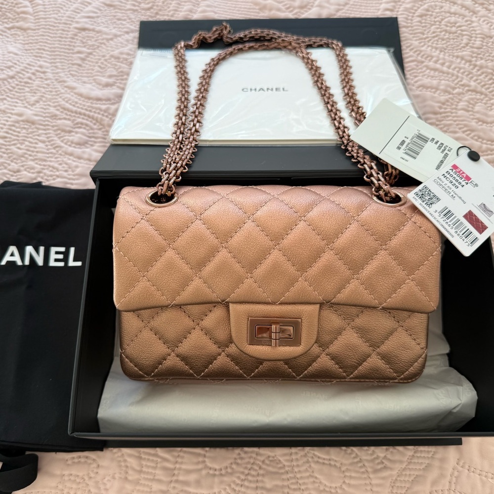 Chanel 21A 224 Mini Reissue 2.55 Flap Cooper Rose Gold NWT Full Set